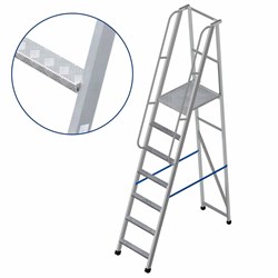 Алюминиевая лестница-платформа Мегал фиксированной высоты с широкими ступенями ЛПФВА Н=1,0-6 - фото 377367