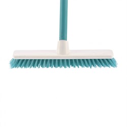 Щетка пластмассовая "Shrober" для чистки ковров 270 мм, бирюзовая, c черенком, 120 см, D 22 мм Elfe 93550 - фото 741949
