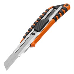 Нож, 18 мм, выдвижное лезвие, металлическая направляющая, металлический двухкомпонентный корпус Sparta 78982 - фото 751907