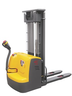 Штабелер самоходный 1,5 т 5,6 м XILIN CDDR15-III Li-ion 24/225 В/Ач (сопровождаемый) 1042409 - фото 817794