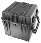 Пластиковый кейс Zarges Peli Case 93 л с делителем 46742