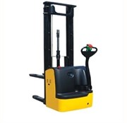 Самоходный электрический штабелер TOR CDD 1,5 т 5,6 м