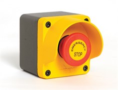 Металлический кнопочный пост EMAS желто-серый с аварийной кнопкой с маркировкой M1C200EE
