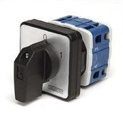 Двухпозиционный переключатель EMAS (0-1), 3 полюса+нейтраль, 10А PSA010AK831S