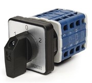 Трехфазный реверсивный переключатель полюсов EMAS (1-0-2) 10А PSA010KD334S