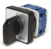 Двухпозиционный четырехфазный переключатель EMAS (0-1), 16А PSA016AK431S