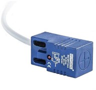 Индуктивный бесконтактный переключатель EMAS 18мм, призматический, IP67, провод 7м SIQ18FP1OC7