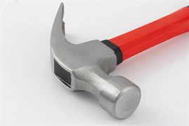 Молоток-гвоздодер, 560 г, боек 32 мм, фибергласовая обрезиненная рукоятка Matrix 10452